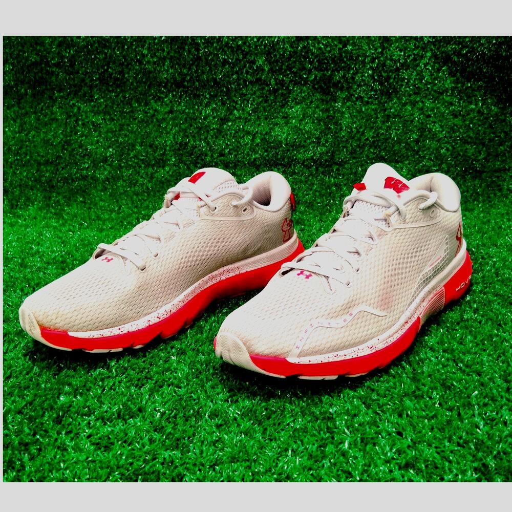 Under armour HOVR Infinite 5 Sneakers Men's 13 Gray Red University Of Wisconsin